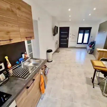 L Du Mont Des Bruyeres Plain Pied * 圣阿芒·莱斯奥